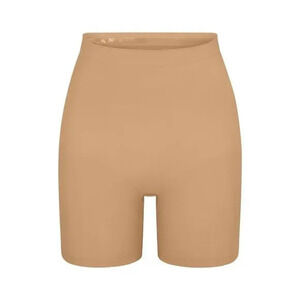 NWOT Skims Seamless Sculpt Mid Thigh Short Women's Open Gusset Nude Size XS